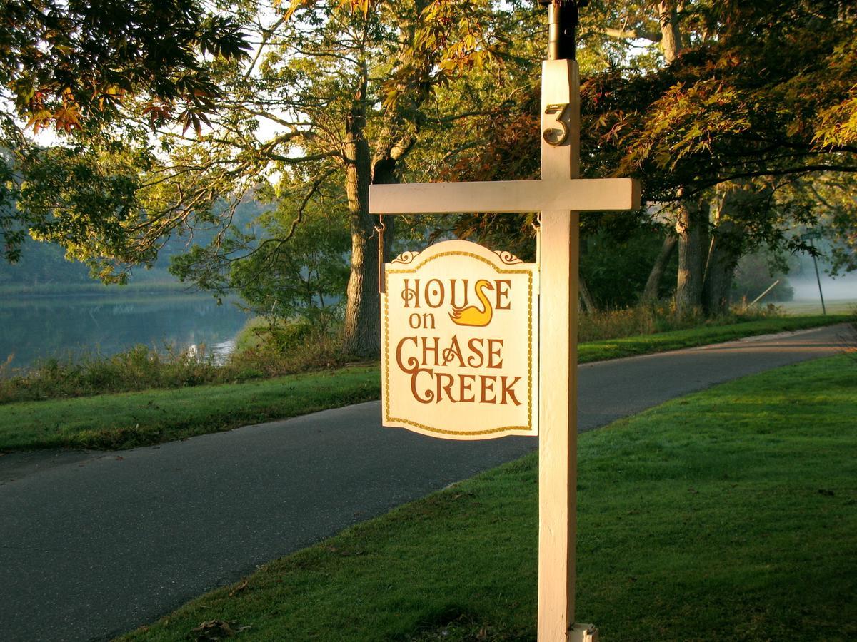 Bed and Breakfast House On Chase Creek Shelter Island Heights Экстерьер фото